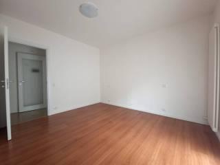 Appartamento via Ruggero Leoncavallo 8, Centro, Arzignano — foto 7 di 16
