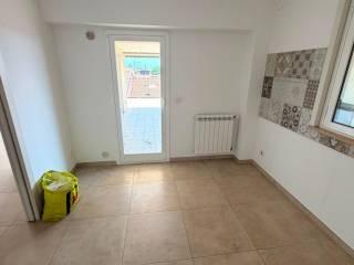 Quadrilocale via Genova 14, Centro, San Giovanni la Punta — foto 15 di 19