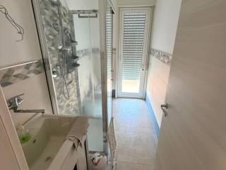 Quadrilocale via Genova 14, Centro, San Giovanni la Punta — foto 18 di 19