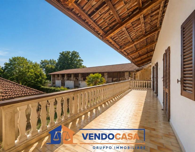 Villa bifamiliare via Madonna della Scala 6, Cambiano — foto 4 di 84