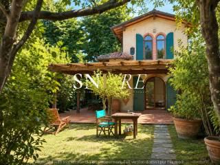 Villa unifamiliare via Giosuè Carducci, Centro, Forte dei Marmi — foto 14 di 18