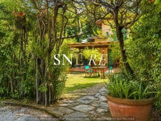 Villa unifamiliare via Giosuè Carducci, Centro, Forte dei Marmi — foto 15 di 18