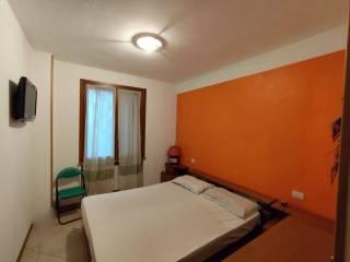 Bilocale via Arnaldo Bartoli 7, Centro, Guastalla — foto 4 di 6