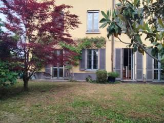 Trilocale via Antonio Rosmini Serbati 16, Buonarroti, Monza — foto 16 di 19