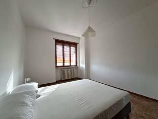 Stanza singola via Giovanni Battista Gandino 41, Bra — foto 2 di 7