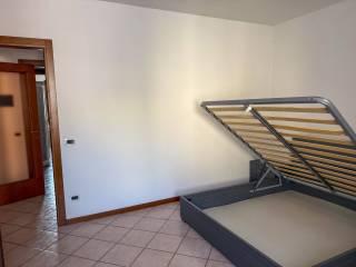 Trilocale corso Giuseppe Mazzini 102, Bussolengo — foto 4 di 15