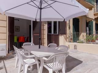 Trilocale viale Cristoforo Colombo, Lido di Camaiore, Camaiore