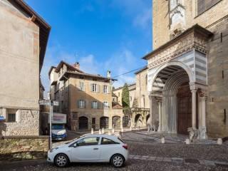 Bilocale via Arena, 7, Duomo - Piazza Vecchia, Bergamo — foto 11 di 22