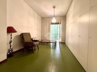 Quadrilocale viale Luciano Manara, Rosta Nuova, Reggio Emilia — foto 18 di 29