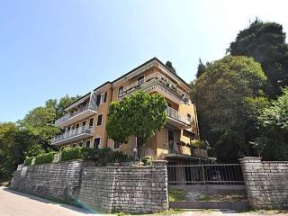 Trilocale buono stato, secondo piano, Centro, San Felice del Benaco — foto 11 di 24