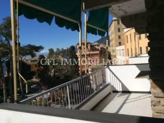 Bilocale ottimo stato, terzo piano, Centro, Camogli — foto 7 di 24