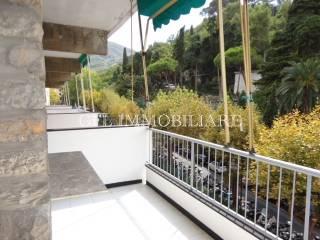 Bilocale ottimo stato, terzo piano, Centro, Camogli — foto 3 di 24