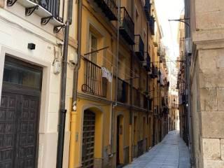 Monolocale via dei Genovesi, Castello, Cagliari