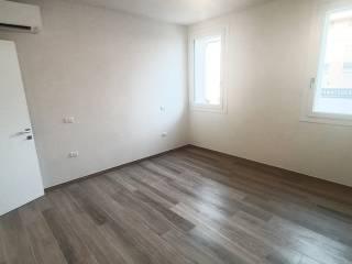 Quadrilocale nuovo, primo piano, Centro, Reggiolo — foto 15 di 21