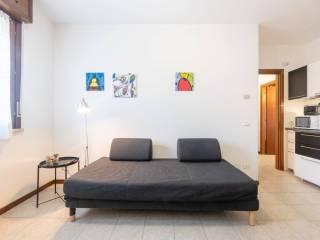 Bilocale via Amos Zanibelli 33, San Prospero - Tribunale, Reggio Emilia — foto 2 di 12