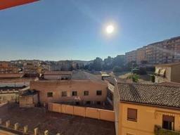 Quadrilocale via Maddalena Calafato 11, Centro, Caltanissetta