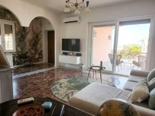Quadrilocale via Reggio Campi 78, Centro Storico, Reggio Calabria — foto 11 di 18