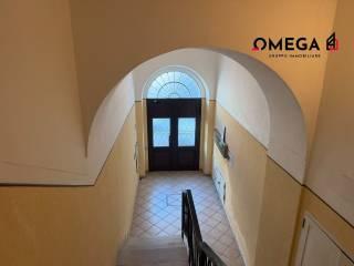 Bilocale via Rigutti 9, San Giacomo, Trieste