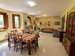 Villa unifamiliare via R. Selvaggi 1, Centro, Forino — foto 32 di 40