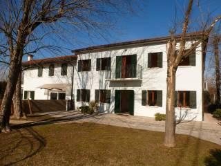 Terratetto plurifamiliare 139 m², buono stato, Centro, Castrette, Villorba — foto 2 di 27