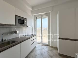 Attico ottimo stato, 50 m², Piazza Giovanni XXIII, Cagliari — foto 12 di 24