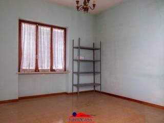 Trilocale via Luigi Einaudi 8, Centro, Busca — foto 6 di 20
