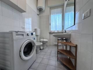 Trilocale viale Torino 6, Centro, Alba — foto 3 di 15