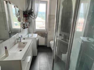Bilocale via Don Porlezza 7, Lipomo — foto 14 di 22