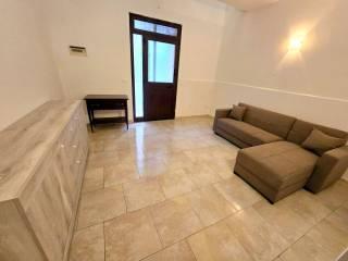 Terratetto unifamiliare via Sampolo 27, Libertà - Villabianca, Palermo — foto 2 di 8