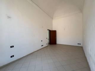 Trilocale ottimo stato, secondo piano, Borgo Rovereto - Piscina, Alessandria