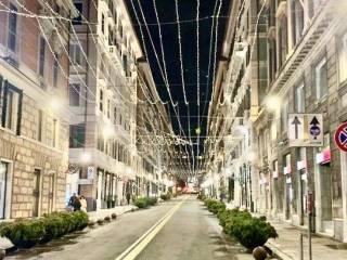 Trilocale ottimo stato, primo piano, Genova
