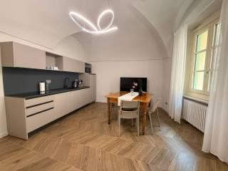 Bilocale via Chiusa Pesio 3, Centro Storico, Cuneo — foto 10 di 19