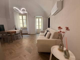Bilocale via Chiusa Pesio 3, Centro Storico, Cuneo — foto 11 di 19