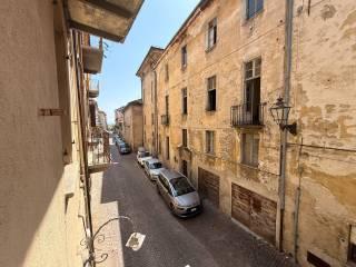 Bilocale via Chiusa Pesio 3, Centro Storico, Cuneo — foto 18 di 19