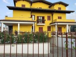 Trilocale via San Bernardo, Casatico, Giussago