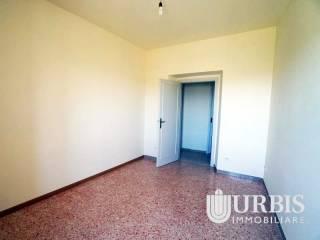 Trilocale via Renzo Rosati, Zona Nuova, Assisi — foto 5 di 10