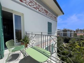 Trilocale ottimo stato, quarto piano, Centro, Bordighera — foto 6 di 37
