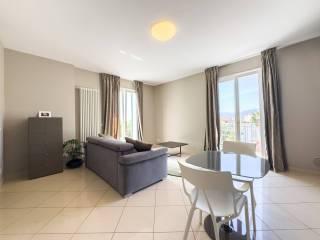 Trilocale ottimo stato, quarto piano, Centro, Bordighera — foto 29 di 37
