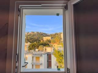 Trilocale ottimo stato, quarto piano, Centro, Bordighera — foto 14 di 37