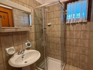 Quadrilocale buono stato, piano terra, Villa Minozzo — foto 11 di 15