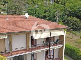 Trilocale via Vararo 18, Centro, Cittiglio — foto 15 di 20