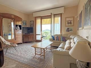 Trilocale via Vararo 18, Centro, Cittiglio — foto 2 di 20