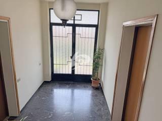 Trilocale via Vararo 18, Centro, Cittiglio — foto 7 di 20