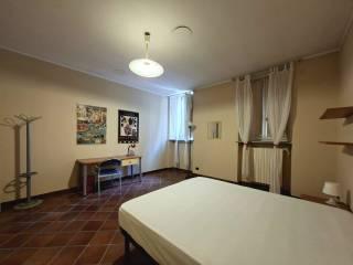 Stanza singola via Vittorio Emanuele II 206, Bra — foto 3 di 16