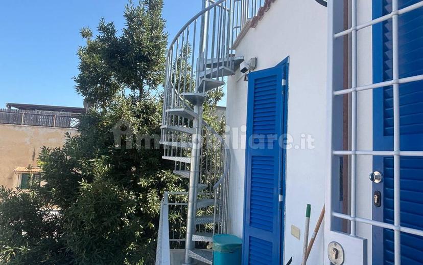 Villa bifamiliare via Ladislao Odescalchi, Centro, Santa Marinella — foto 48 di 70