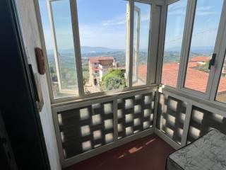 Quadrilocale via prenestina 584, La Forma, Serrone