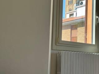 Trilocale piazza 20 Settembre 13, Centro Storico, Forlì — foto 9 di 19