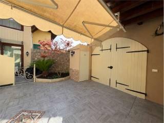 Terratetto unifamiliare via Vittorio Veneto, Montinelle, Manerba del Garda — foto 3 di 27