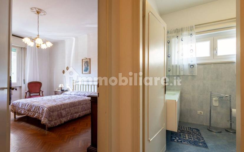 Quadrilocale via Ermenegildo Pistelli, 16, Coverciano, Firenze — foto 16 di 25