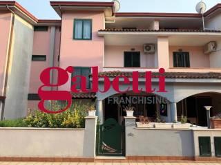 Villa unifamiliare via Giudice Falcone, 32, Marcianise — foto 28 di 50